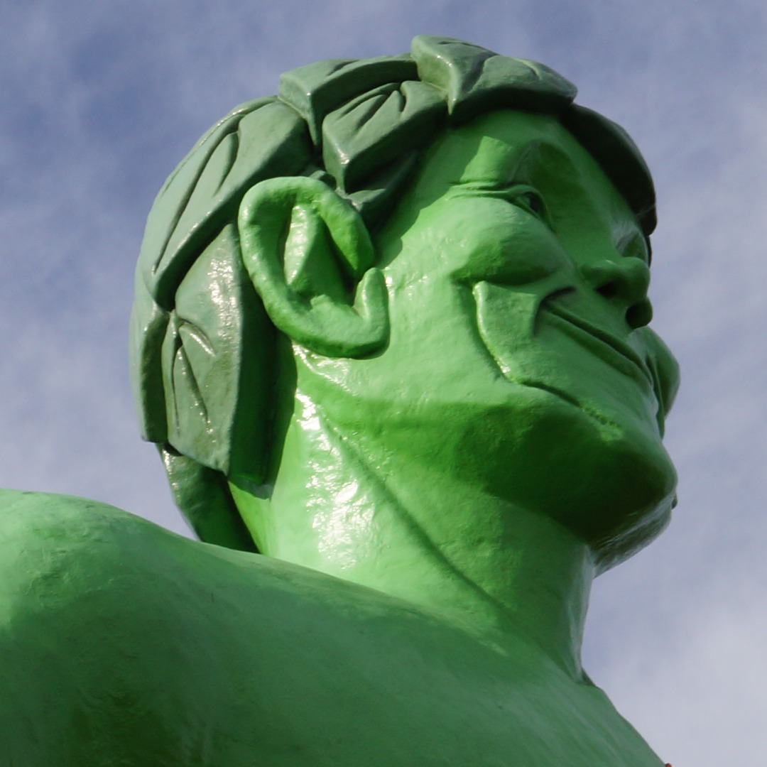 Green Giant statue in Blue Earth, MN